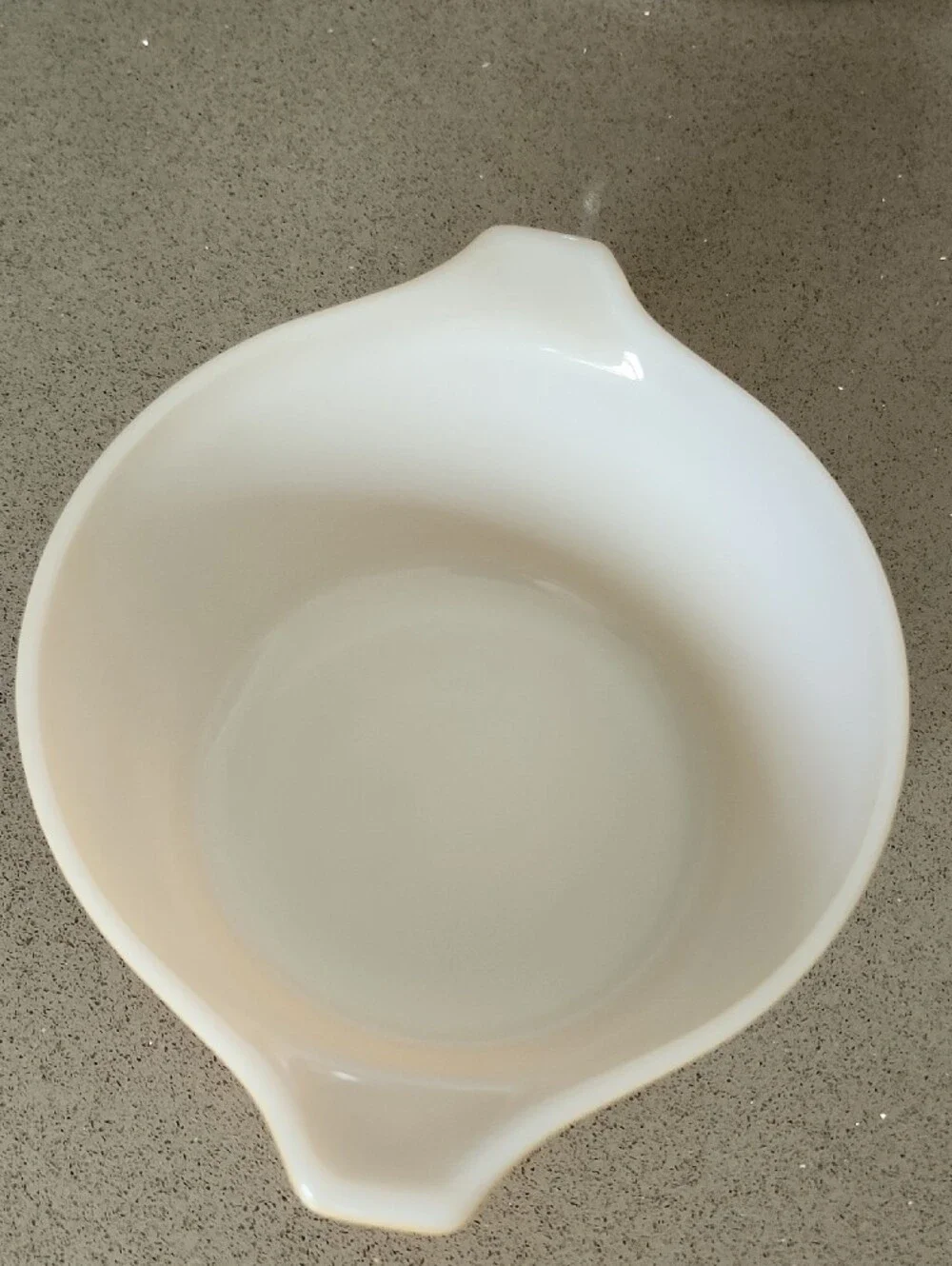 Vintage Pyrex Butterfly Gold 473-B 1 qt casserole dish with lid